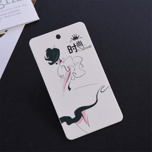 OEM fashion garment hang tags can be customized from factory