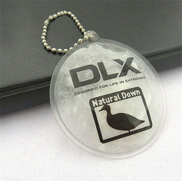  New Plastic PVC Waterproof Swing Tags Clear Lucency PVC Hang Tag with Feather inside 